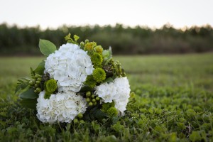 Hickory Oaks Events Oshkosh WI Wedding Photos 05    